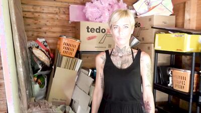 GERMAN MILF FUCKED IN THE GARDEN HOUSE