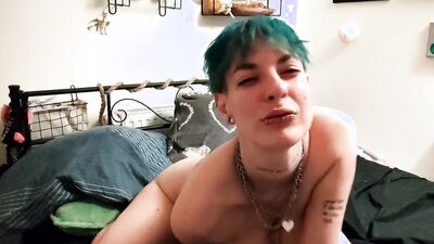 Your girlfriend is a horny party - mouse ;)