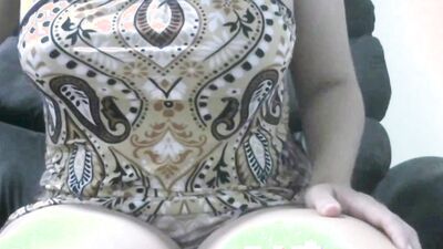 I showed my big nipples and my pussy to my husband's friends while he works